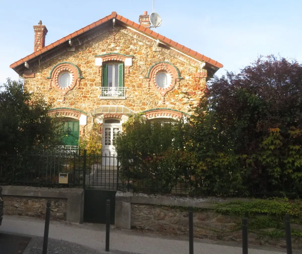 Démoussage façade Chenoise-Cucharmoy
